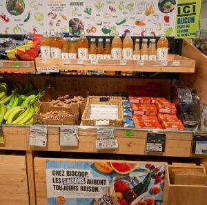 Boisson bio BARIBA au baobab, boisson bien-être vegan fabriquée en France, en rayon chez Biocoop Sève à Ploërmel (Morbihan)