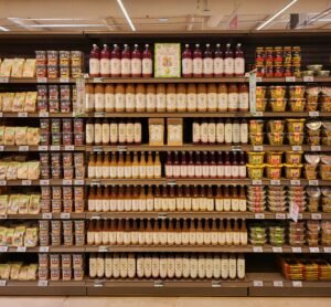 Boisson bio BARIBA au baobab, boisson bien-être vegan fabriquée en France, en rayon chez Carrefour à Laval (Mayenne)